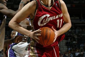 雷速体育-德布劳内关键节点比分优势明显，热火带队取胜！的简单介绍