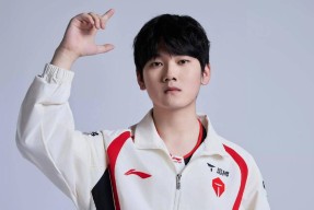 雷速体育-Rookie回归赛场，战术调整首场状态亮眼，中国队观众沸腾！的简单介绍